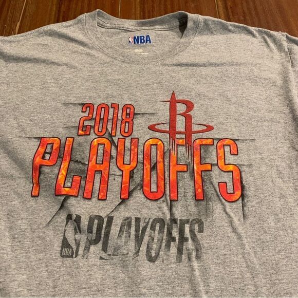 NBA Men’s Rockets 2018 Playoffs Basketball Gray Short Sleeve T-Shirt M - Picture 2 of 5